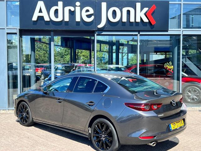 Mazda 3 2.0 e-SkyActiv-G M Hybrid 122 Luxury |18"LM VELGEN | A.CAMERA | LEDER | Bose AUDIO | HEAD-UP DISPLAY | ADAPTIVE CRUISE | APPLE CARPLAY/ANDROID AUTO | NED.AUTO |