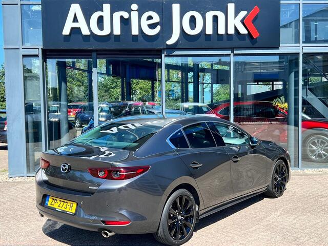 Mazda 3 2.0 e-SkyActiv-G M Hybrid 122 Luxury |18"LM VELGEN | A.CAMERA | LEDER | Bose AUDIO | HEAD-UP DISPLAY | ADAPTIVE CRUISE | APPLE CARPLAY/ANDROID AUTO | NED.AUTO |