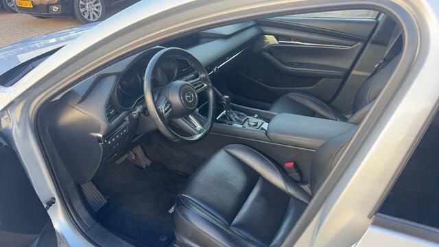 Mazda 3 2.0 e-SkyActiv-X M Hybrid 180 Luxury Automaat|Head Up|Bose|Leder|Volledig Mazda Dealer Onderhouden