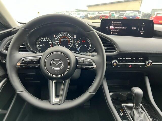Mazda 3 SEDAN 2.5L e-SKYACTIV G 140pk 6AT Exclusive-Line Business Edition