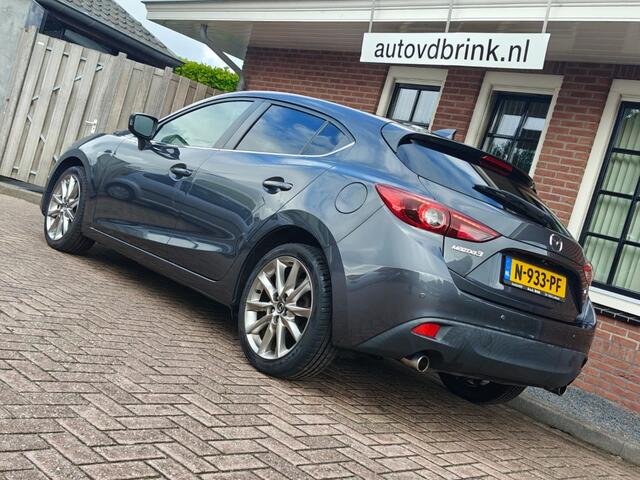 Mazda 3 2.0 NAKAMA, CAMERA / STOELVERWARMING