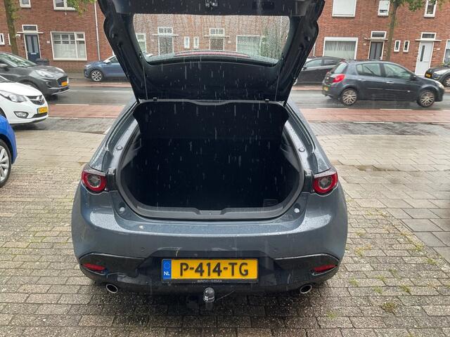 Mazda 3 2.0 E-SA-G COMFORT