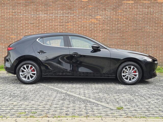 Mazda 3 2.0 e-SkyActiv-X M Hybrid 186 Prime-line NAVI | ACHTERUITRIJCAMERA | APPLE CARPLAY / ANDROID | LED | 16 INCH LMV