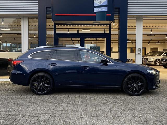Mazda 6 Sportbreak 2.0 SkyActiv-G 165 Sportive / Automaat / NL-Auto / Luxe-Lederen Bekleding / Elektr.-Stoelen met Geheugen / Stoelverwarming V + A / Stoelverkoeling / Stuurverwarming / Head-Up-Display / Afneembare-Trekhaak / Adaptieve Cruise-Control / Climate-Co