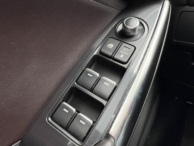 Mazda 6 Sportbreak 2.5 SkyActiv-G 192 GT-M Dealer onderhouden / Sunroof / All-Season banden