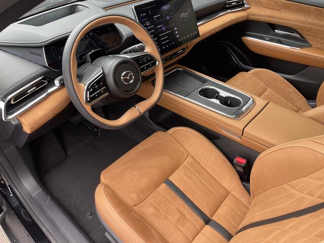 Mazda 6 6e Takumi Plus 68.8 kWh NAVI | RONDOMZICHT CAMERA | LUXE SUEDE/LEDER INTERIEUR | PANORAMADAK | 19 INCH LMV APPLE CARPLAY | WINTERPAKKET