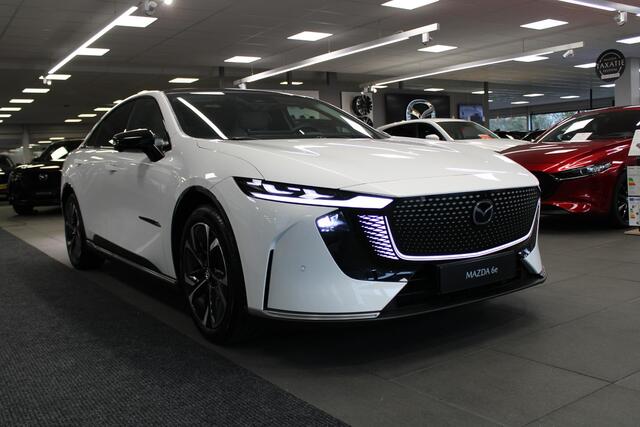 Mazda 6 6e Takumi 68.8 kWh , Nieuwe Auto, 10 KM, Voorraadvoordeel ¤ 4.194-, Leder, Adap.Cruise, Sony, Navi, Apple Carplay, 360 Camera, HUD, Stoelverwarming/ventilatie, LMV 19 Inch