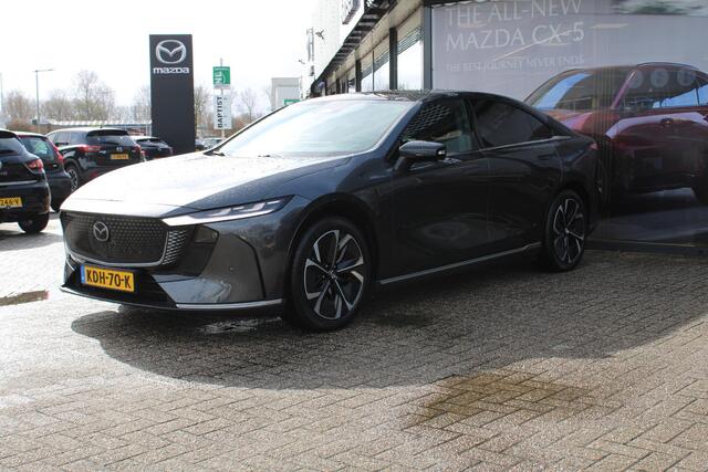 Mazda 6 6e Takumi 68.8 kWh , Demo Auto, 1000KM, Demovoordeel ¤ 5.000,-, Leder, Adap.Cruise, Sony, Navi, Apple Carplay, 360 Camera, HUD, Stoelverwarming/ventilatie, LMV 19 Inch
