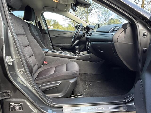 Mazda 6 2.0 SkyActiv-G 145 Skylease+ NL-Auto, Dealer Onderh., Navigatie, Apple Carplay / Android Auto, A, Rij-Camera, Stoel verwarming, Cruise Controle, Licht metaal .