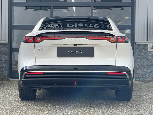 Mazda 6 6e Takumi 68.8 kWh | ZWART LEDER | 360 CAMERA | PANO | 10 YEARS DEAL: ¤3.500,- EXTRA INRUIL