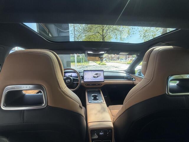 Mazda 6 6e Takumi Plus 68.8 kWh | BTW | Demo | Luxe uitvoering