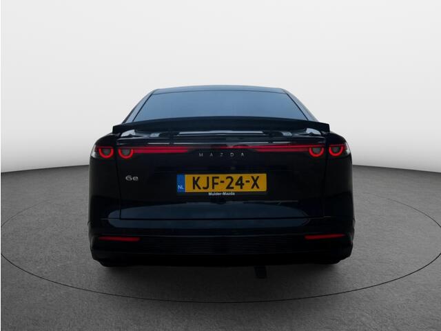 Mazda 6 6e Takumi Longe Range 80 kWh tot wel 552km actieradius!