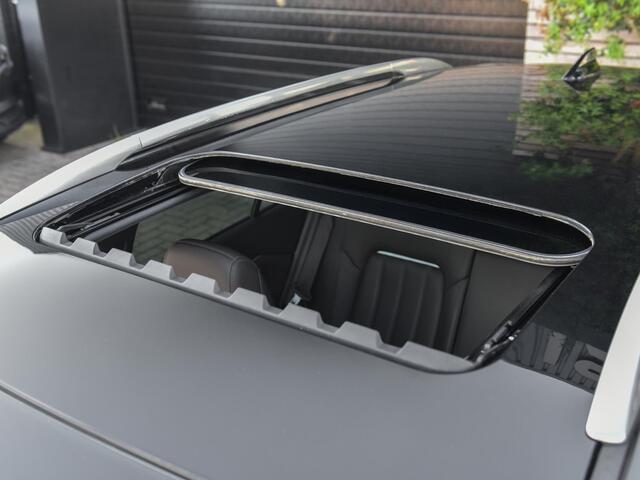 Mazda 6 Sportbreak 2.5 SkyActiv-G 194 Signature Schuifdak Trekhaak afneembaar Leren bekleding Navigatie Stoelverwarming en stoelkoeling