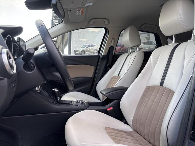 Mazda CX-3 2.0 SkyActiv-G 121 Luxury , Automaat, Wit Leder, Clima, Cruise, Camera, PDC, Navi, Apple Carplay, LMV 18 Inch, Stoelverwarming.