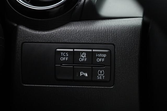 Mazda CX-3 2.0 SkyActiv-G 120 GT-M | HUD | Stoel- Stuurverw. | Camera | Adapt. Cruise | Navi
