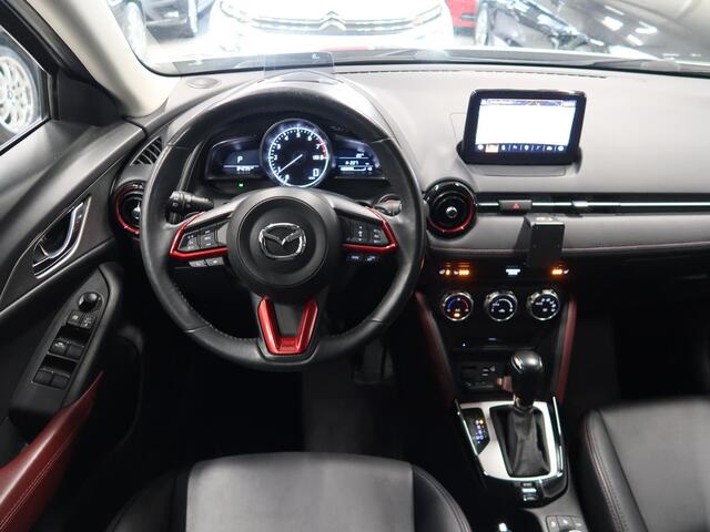 Mazda CX-3 2.0 SkyActiv-G 120 GT-M Automaat NL-Auto BOSE NAP Navigatie Head up display Camera 18 inch Sportvelgen Bose Cruise control Airco-ecc Stuurverwarming Leer Stoelverwarming
