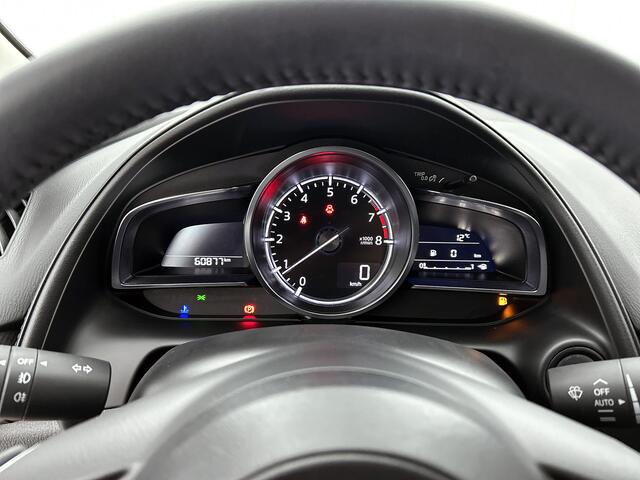 Mazda CX-3 2.0 SkyActiv-G 121 Luxury Navigatie | Camera achter | Stoelverwarming | Dodehoekbewaking