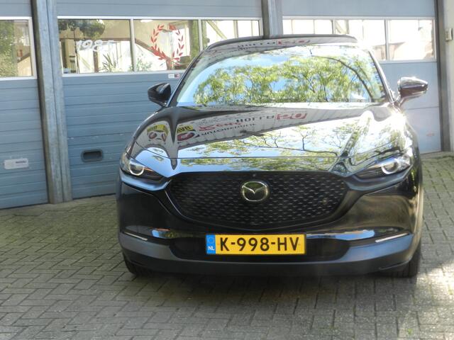 Mazda CX-30 Skyactive-G Mazda CX-30 Skyactive-G Luxury Automaat Carplay Camera Leer 18"LMV Bose