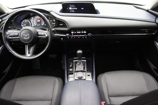 Mazda CX-30 2.0 e-SkyActiv-X M Hybrid Comfort 2021 | Goed Onderhouden | Trekhaak | Navigatie | DAB Radio | Adaptive Cruise Control | Stuurwiel Bediening | Stoelverwarming | Achteruitrij Camera | 2 Sleutels