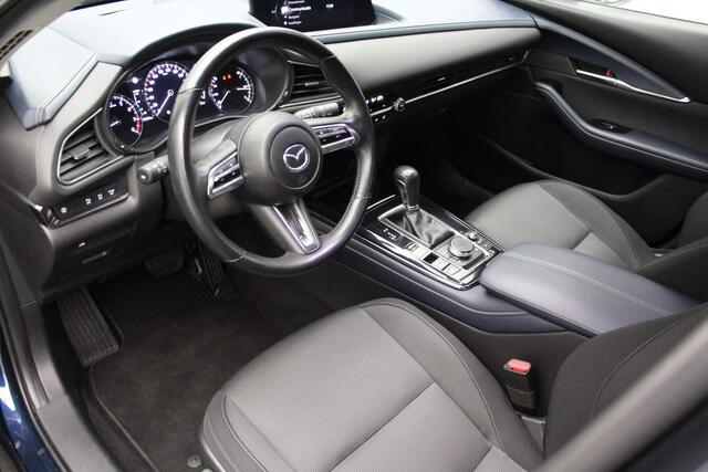 Mazda CX-30 2.0 e-SkyActiv-X M Hybrid Comfort 2021 | Goed Onderhouden | Trekhaak | Navigatie | DAB Radio | Adaptive Cruise Control | Stuurwiel Bediening | Stoelverwarming | Achteruitrij Camera | 2 Sleutels