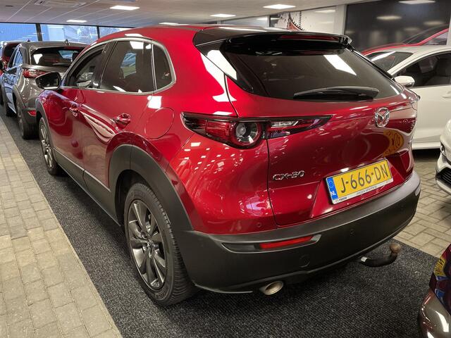 Mazda CX-30 2.0 e-SkyActiv-X M Hybrid Luxury , Trekhaak, Leder, LMV 18 Inch, Bose, All Season,Adap. Cruise, Camera, PDC, Stoelverwarming, Stuurverwarming, HUD, Navi, Elektrische achterklep