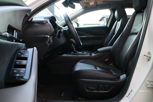Mazda CX-30 2.0 e-SkyActiv-X M Hybrid100th Anniversary Ed. | Trekhaak! | Full Optie! |