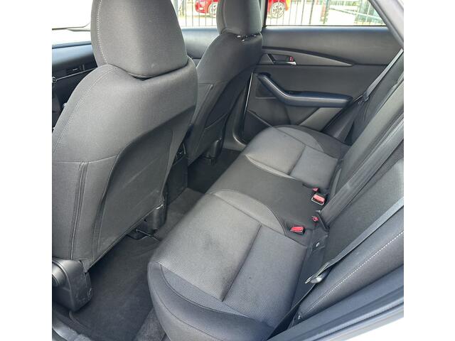 Mazda CX-30 2.0 e-SkyActiv-X M Hybrid (180pk) Comfort - HUD - Stoelverwarming