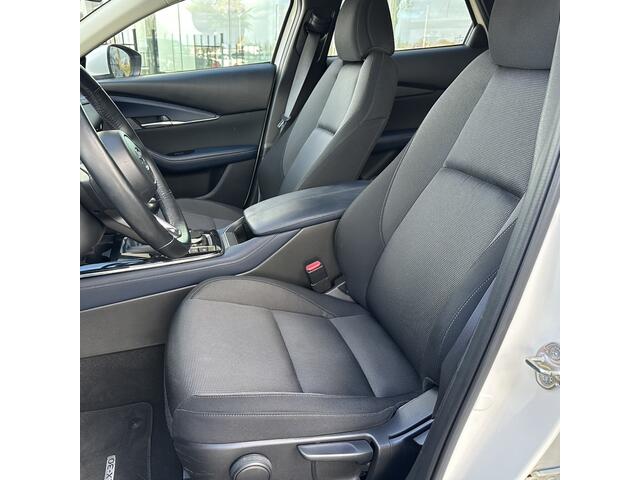 Mazda CX-30 2.0 e-SkyActiv-X M Hybrid (180pk) Comfort - HUD - Stoelverwarming