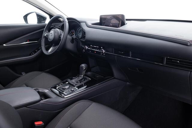Mazda CX-30 2.0 e-SkyActiv-G M Hybrid Homura | AUTOMAAT | APPLE CARPLAY | 18 INCH LM | ADAPTIEF CRUISE CONTROL | DODEHOEK DETECTIE | * 6 JAAR FABRIEKSGARANTIE |