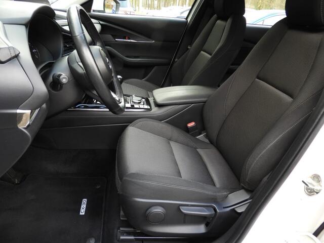 Mazda CX-30 2.0 E-SKYACTIV-G HYBRID COMFORT TREKH/CARPLAY/PARELMOER