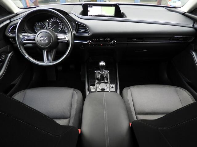 Mazda CX-30 2.0 E-SKYACTIV-G HYBRID COMFORT TREKH/CARPLAY/PARELMOER