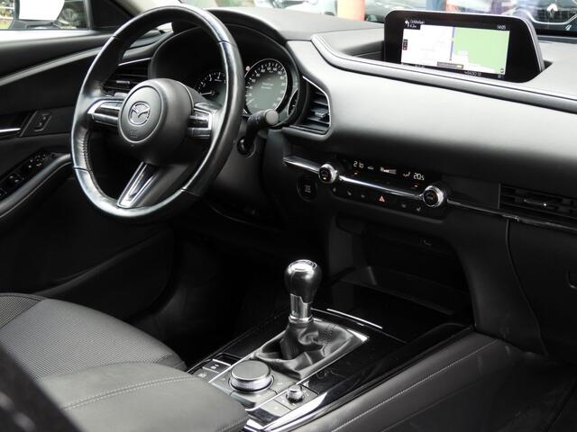 Mazda CX-30 2.0 E-SKYACTIV-G HYBRID COMFORT TREKH/CARPLAY/PARELMOER