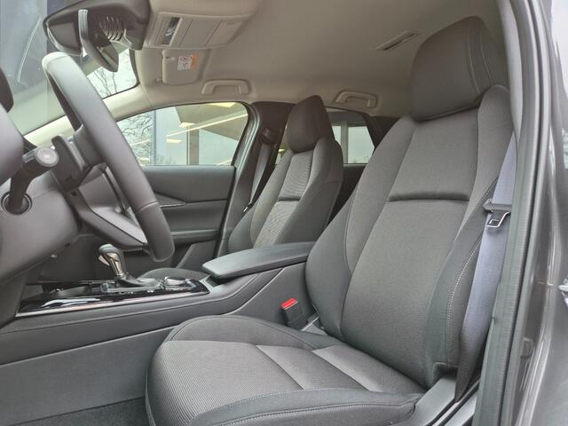 Mazda CX-30 E- SKYACTIV- G 2.5 140 6AT M-HYBRID CENTRE-LINE DESI / â¬3100 VOO