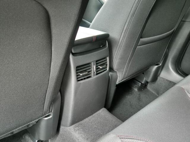 Mazda CX-30 E- SKYACTIV- G 2.5 140 6MT M-HYBRID HOMURA / â¬3100 VOORDEEL