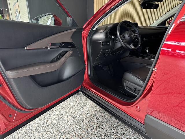 Mazda CX-30 2.0 e-SkyActiv-X M Hybrid AWD Luxury 360 camera | Lederen bekleding | HUD
