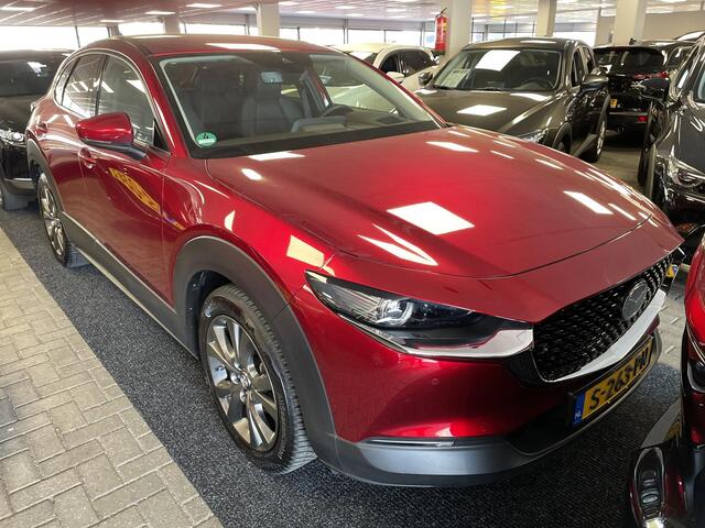Mazda CX-30 2.0 e-SkyActiv-X M Hybrid Luxury , Automaat, Trekhaak, I Activesense pakket, Leder, Stoelverwarming, Stuurverwarming, Adap. Cruise, Bose, HUD, Clima, Navi, Apple Carplay, LMV 18 Inch, All Season