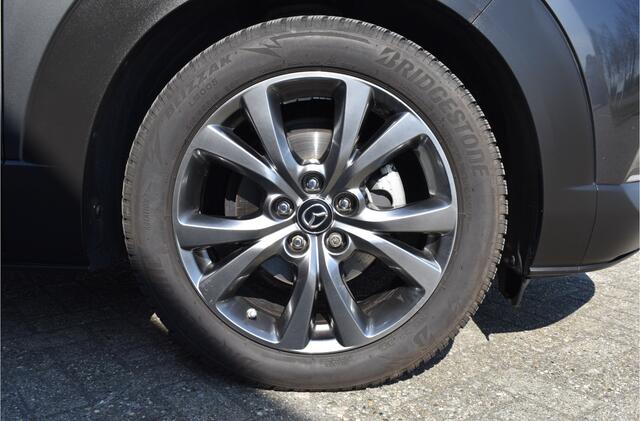 Mazda CX-30 2.0 e-SkyActiv-X M Hybrid Luxury Automaat / Leder / Head Up / Adap. Cruise / 18" LM / Carplay