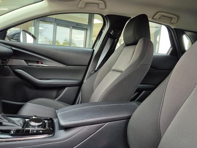 Mazda CX-30 E-SKYACTIV-G 122 6AT COMFORT / Carplay