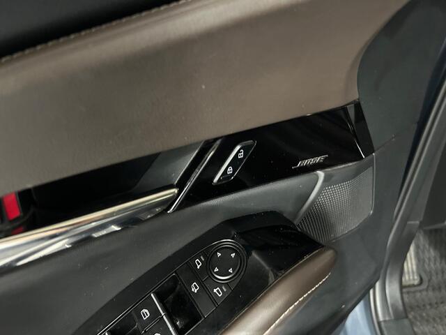 Mazda CX-30 2.0 e-SkyActiv-G M Hybrid AUTOMAAT / BOSE / TREKHAAK / RIJKLAAR