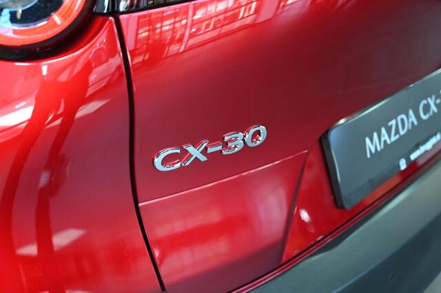 Mazda CX-30 e-SkyActiv-X 186 6MT Luxury *Dealeronderhouden* *Verwacht*