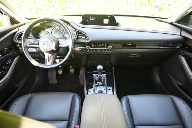Mazda CX-30 e-SkyActiv-X 186 6MT Luxury *Dealeronderhouden* *Verwacht*