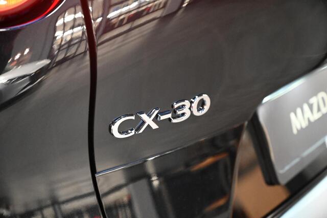 Mazda CX-30 e-SkyActiv-X 186 automaat Exclusive-line met White Comfort Pack/Driver Assistance & Sound Pack en Design Pack *BTW* *Dealeronderhouden* *All-in prijs*