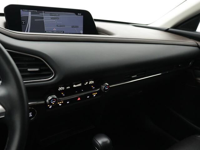 Mazda CX-30 2.0 e-SkyActiv-X M Hybrid Luxury | Schuif-kantel dak | Leder | Trekhaak | 1e eigenaar | NL auto