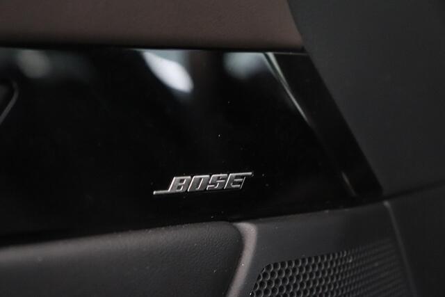 Mazda CX-30 2.0 e-SkyActiv-X M Hybrid Luxury | Camera | BOSE audio | Leder | Climatronic | Apple Carplay Android Auto | LED |