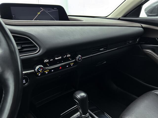 Mazda CX-30 2.0 e-SkyActiv-X M Hybrid Luxury Sunroof | Trekhaak | NL auto | Dealer onderhouden |