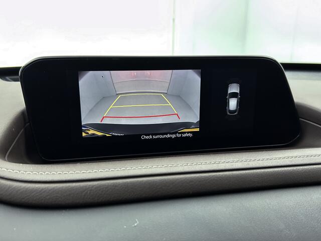 Mazda CX-30 2.0 e-SkyActiv-X M Hybrid Luxury Sunroof | Trekhaak | NL auto | Dealer onderhouden |