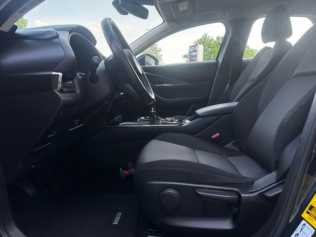Mazda CX-30 2.0 e-SkyActiv-X M Hybrid Comfort | TREKHAAK AFNEEMBAAR | CAMERA | STOELVERWARMING |