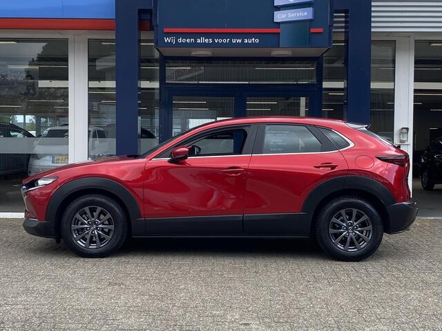Mazda CX-30 2.0 e-SkyActiv-G M Hybrid Comfort / NL-Auto / Adaptieve Cruise-Control / Stoelverwarming / Stuurverwarming / Climate-Control / Apple-Carplay & Android-Auto / Head-Up-Display / DAB Radio-Bluetooth / Navi / Afneembare-Trekhaak / Dodehoek-Detectie / PDC V+A 