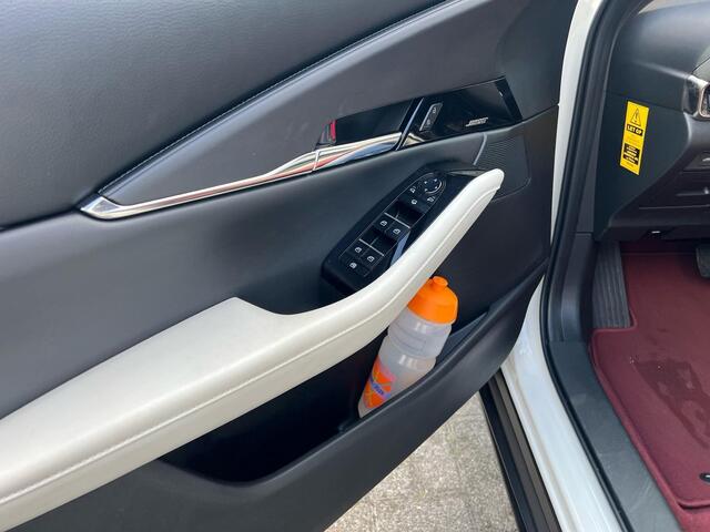 Mazda CX-30 2.0 e-SkyActiv-X M Hybrid 100th Anniversary Ed. 180 Pk | Schuif/Kantel dak | Adaptive Cruise Control | Lederen Bekleding | Elek. Achterklep |