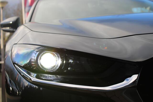 Mazda CX-30 2.0 e-SkyActiv-X MILD Hybrid 187PK HOMURA | DRAADLOOS APPLE CARPLAY/ANDROID AUTO | FULL LED KOPLAMPEN | DAB+ RADIO | CLIMATE CONTROL | STOEL VERWARMING | ADAPTIVE CRUISE CONTROL | LICHTMETALEN VELGEN BLACK | ALL SEASON BANDEN | DODEHOEK DETECTIE | ELEKTRI